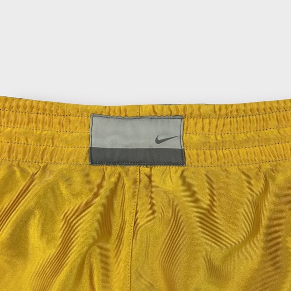 Vintage Nike Reversible Shorts Shiny Dazzle Gold Black Mens Size XL Gym Training - Picture 2 of 5